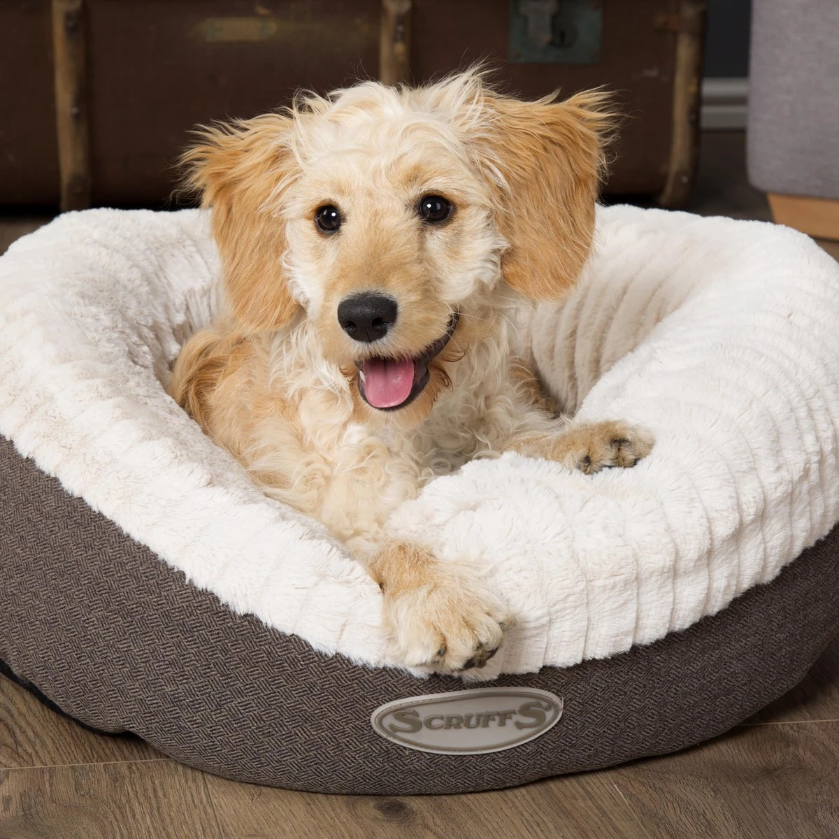 Scruffs Ellen Donut - Warme Hondenmand Van Imitatiebont - Kleur Grijs, Roze Of Bruin - Maat M Of L - Kleur: Grijs, Maat: Medium - Afbeelding 8